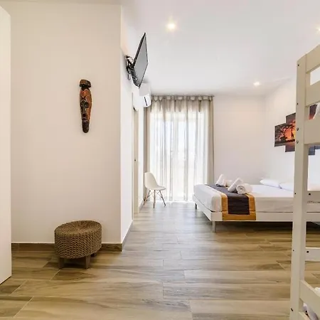 Il Giramondo Konukevi